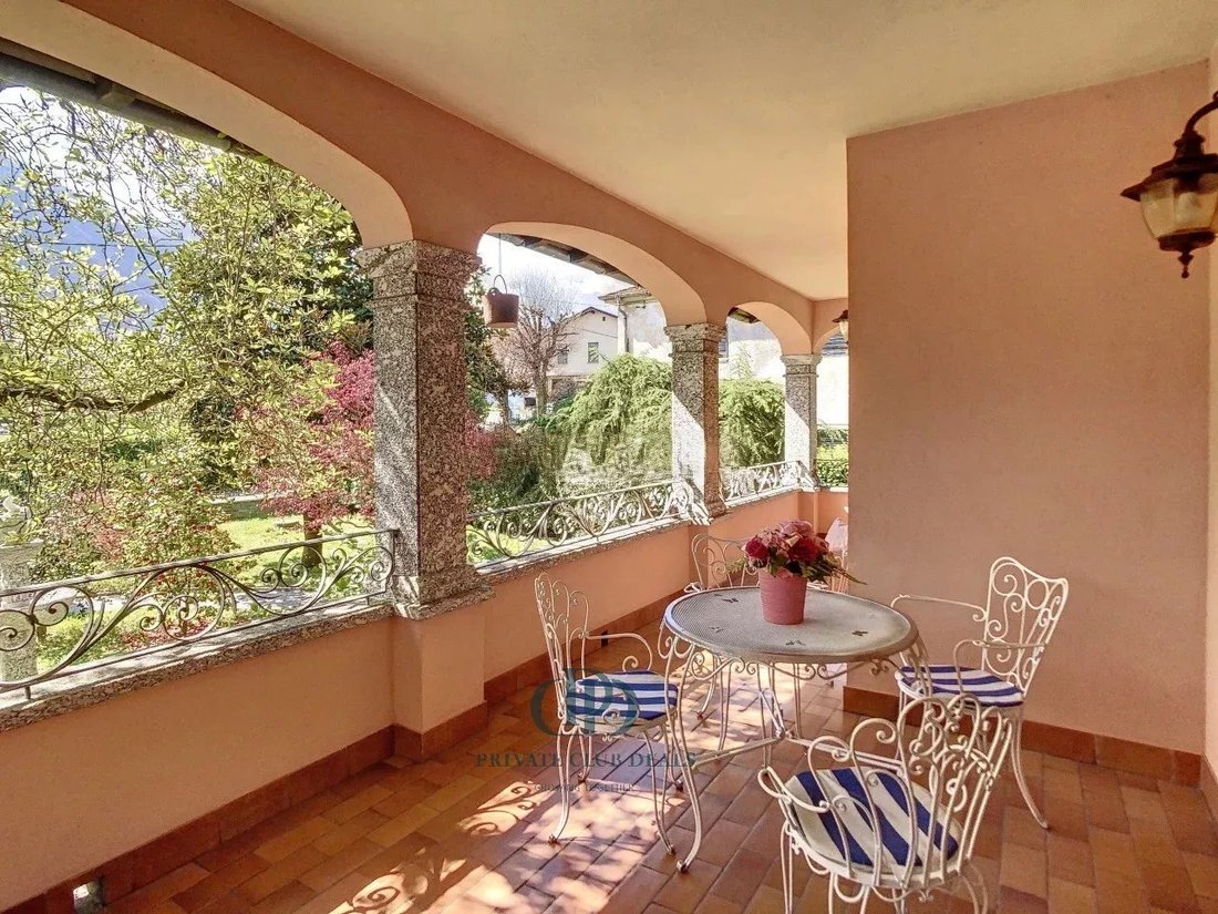 Villa in Porlezza, Lombardy, Italy 3 - 15132922