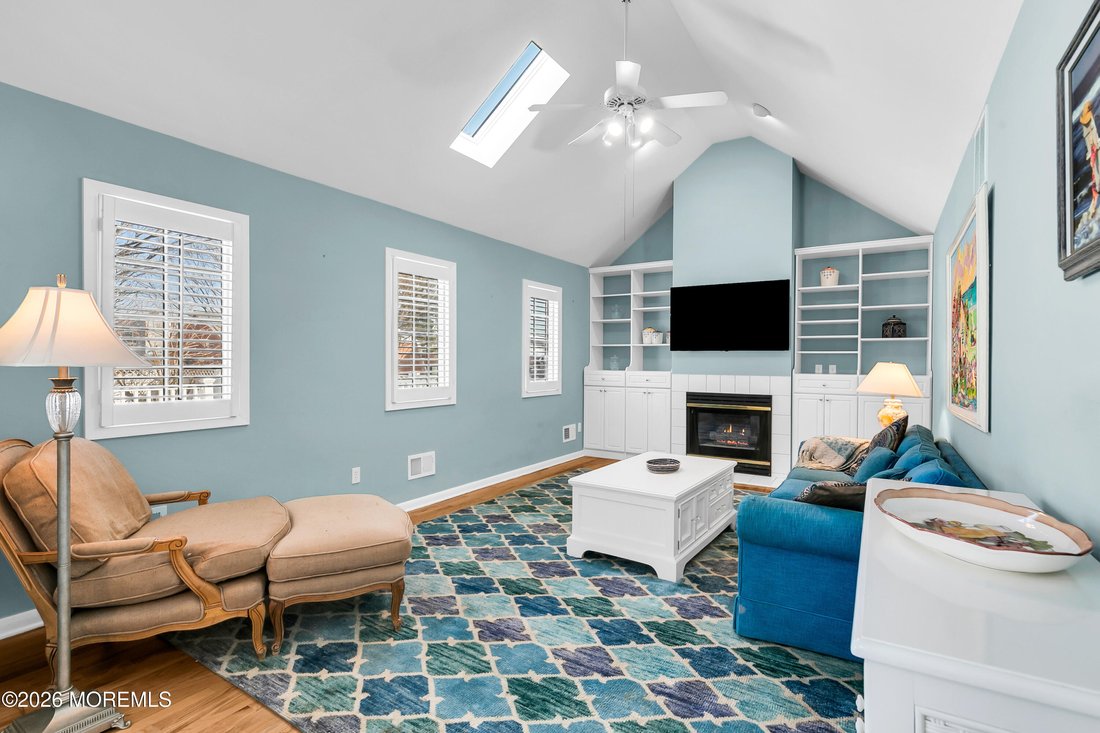 Monmouth Beach, New Jersey, United States 1 - 17745140