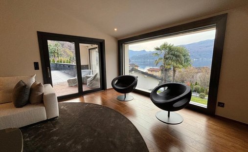 Casa en Brusino Arsizio, Cantón del Tesino, Suiza 1