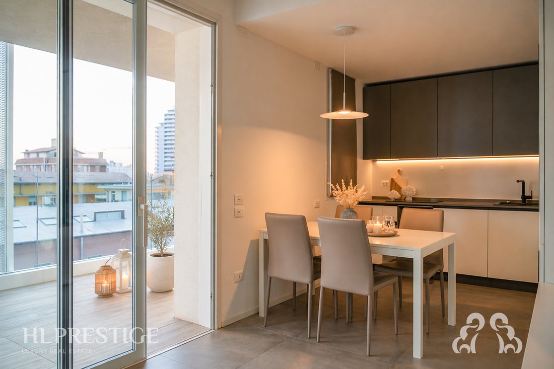 Apartment in Jesolo Town, Jesolo, Veneto 2 - 17743691