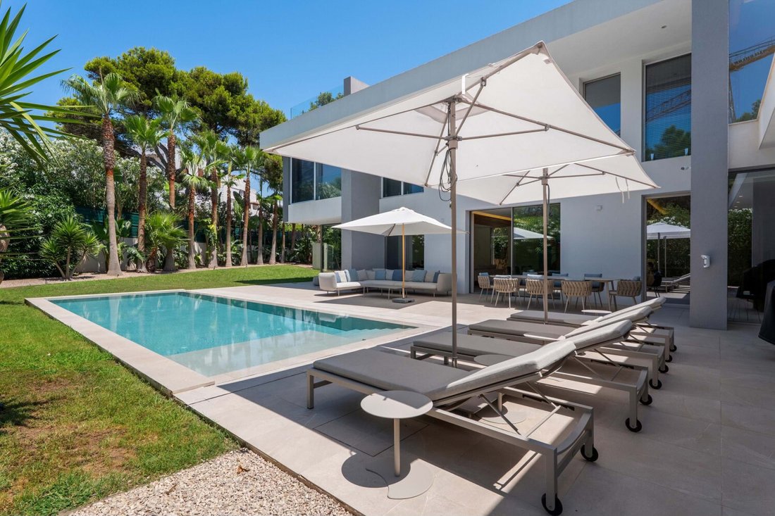 Villa in Rotes Velles, Calvia, Balearic Islands 2 - 17747030