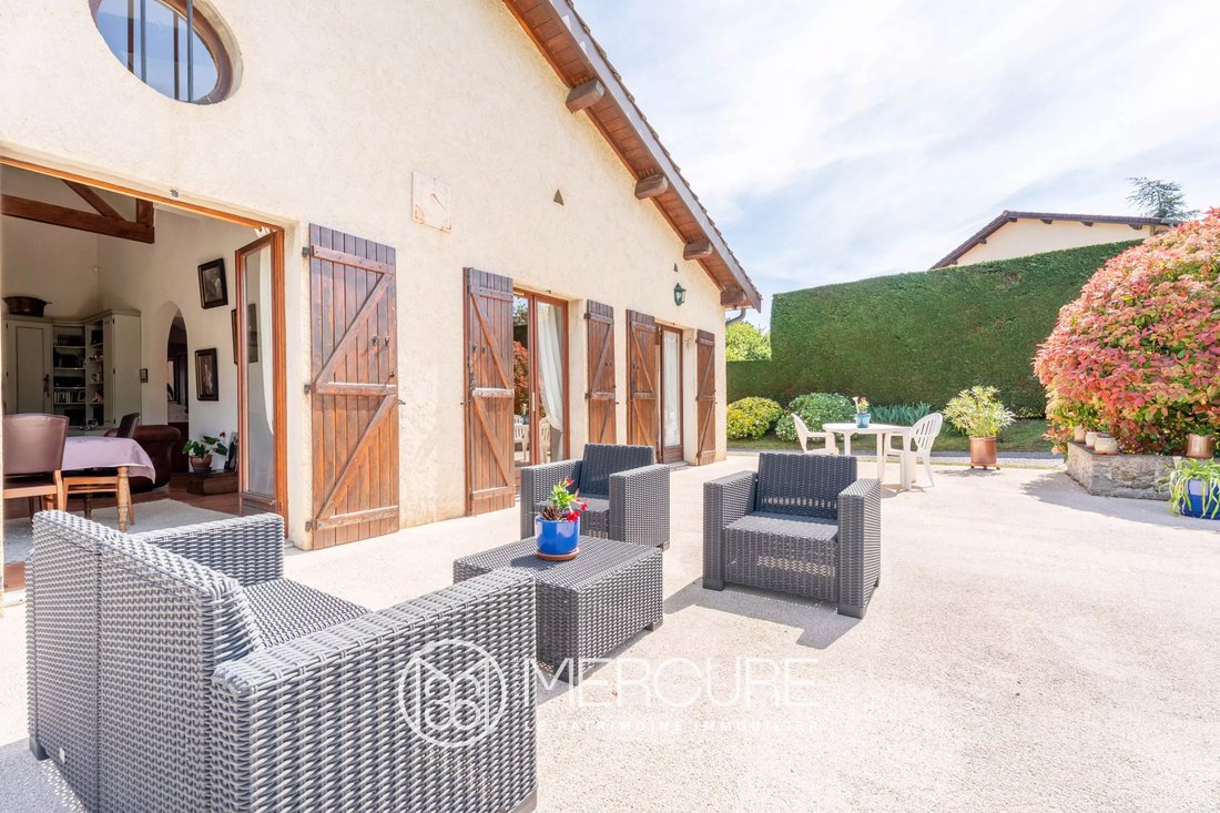 House in Dommartin, Auvergne-Rhône-Alpes, France 4 - 17743484