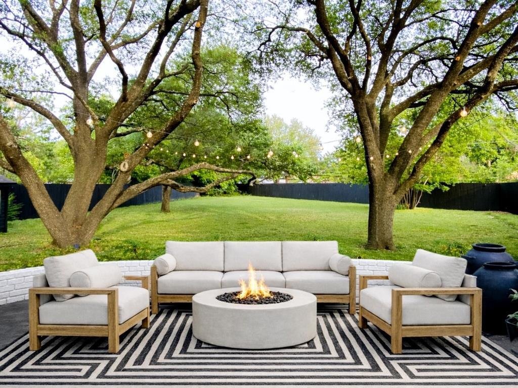 House in Dallas, Texas, United States 3 - 17744487