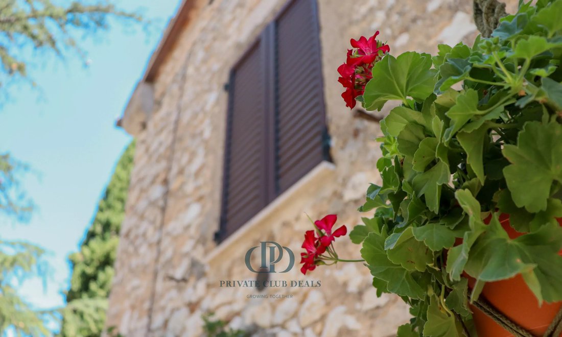 Villa in City Center, Rieti, Lazio 3 - 14575432