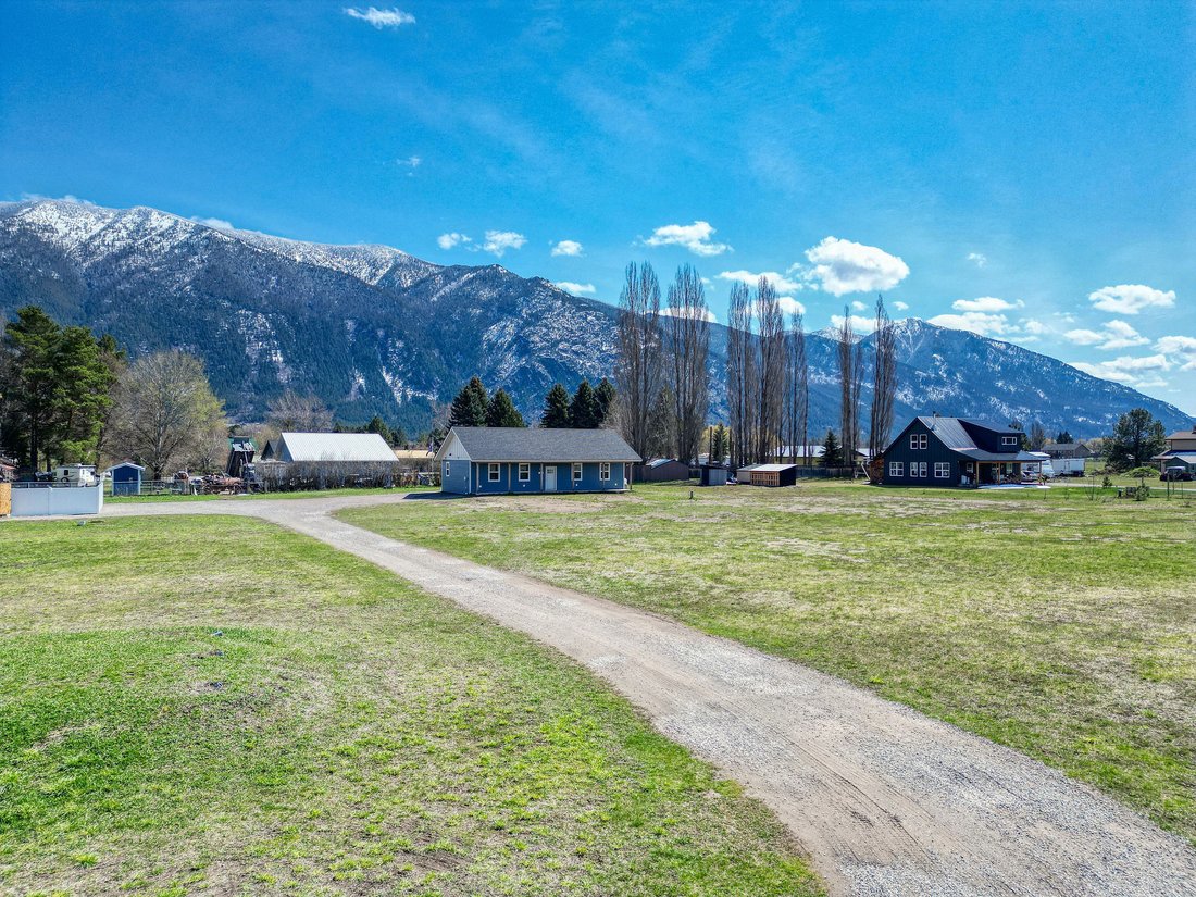 House in Columbia Falls, Montana, United States 5 - 17749878