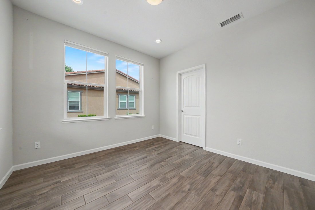 House in Lodi, California, United States 4 - 17749563