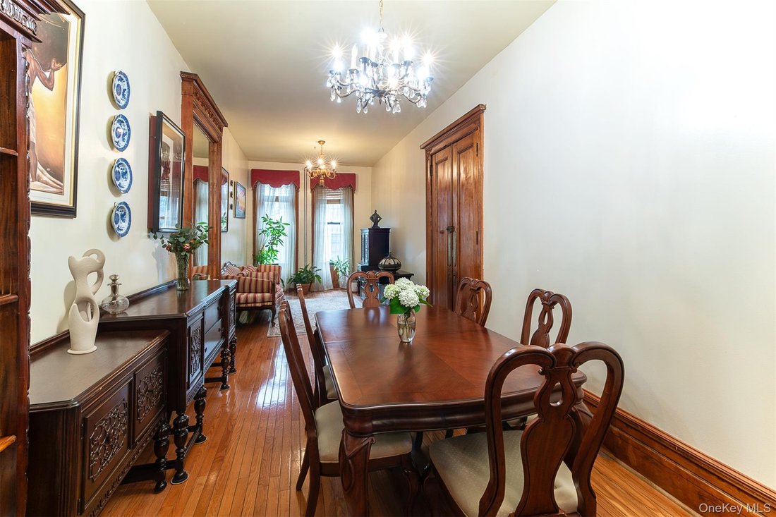 House in New York, New York, United States 1 - 17745099