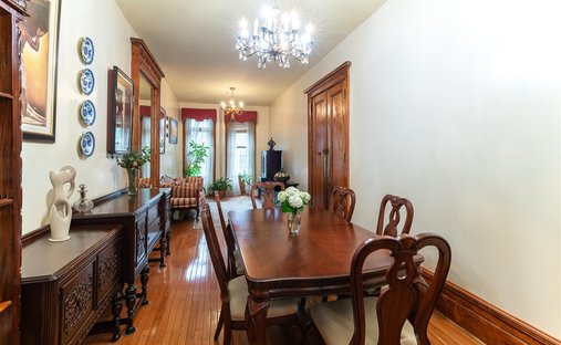 House in New York, New York, United States 1