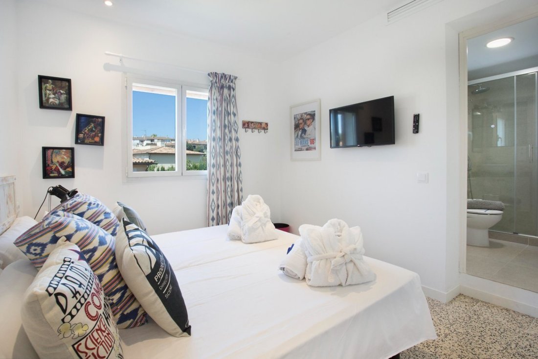 Chalet in Calvia, Balearic Islands, Spain 3 - 17746931