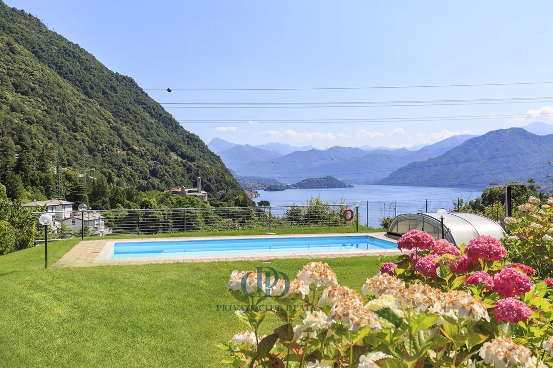 Apartment in Argegno, Lombardy, Italy 5 - 17744965