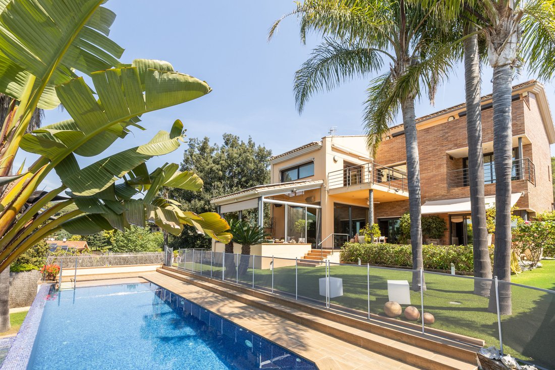 Villa in Sant Vicenc de Montalt, Catalonia, Spain 5 - 17743470