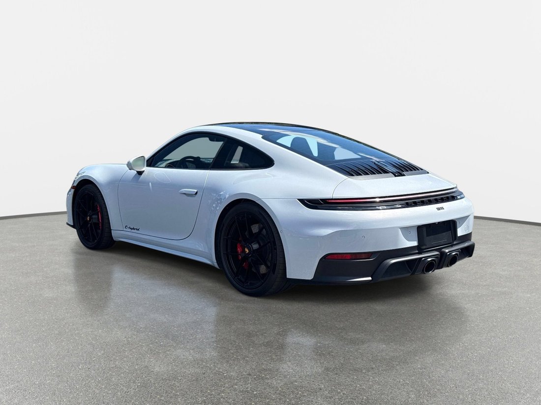 Coupe in Pompano Beach, FL, United States 5 - 17735946