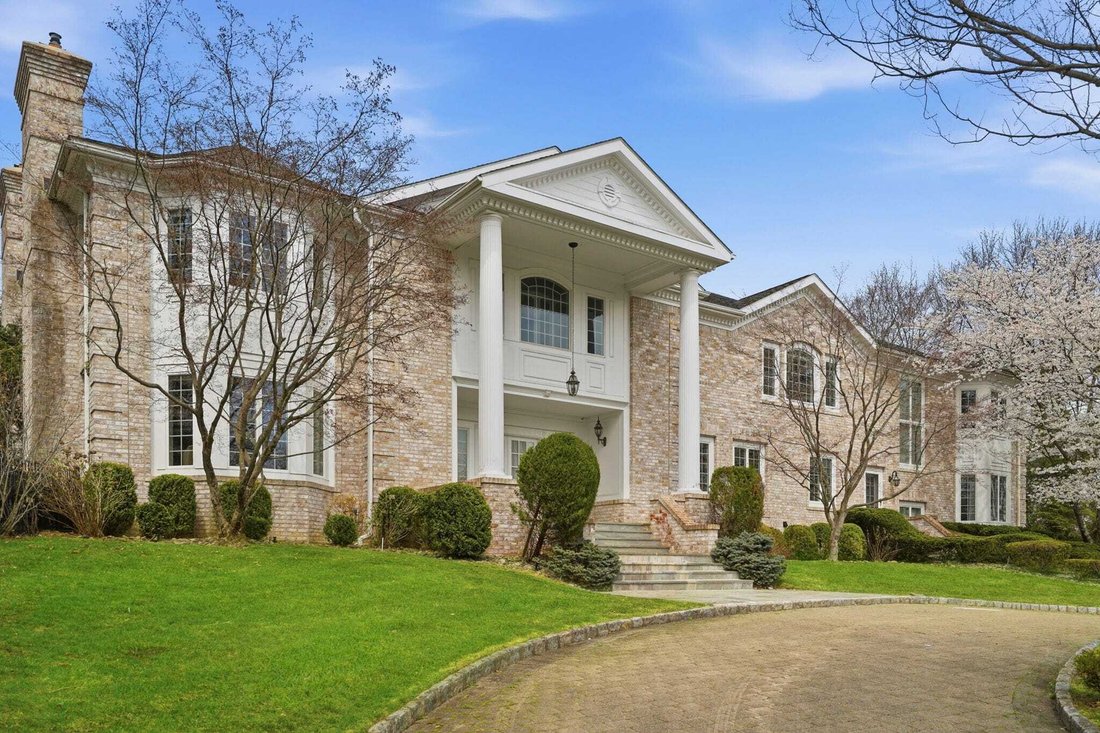 House in Larchmont, New York, United States 2 - 17751106