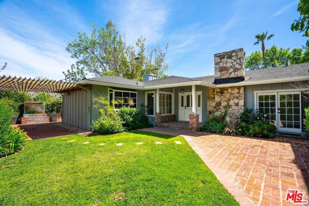 House in Los Angeles, California, United States 3 - 17752240