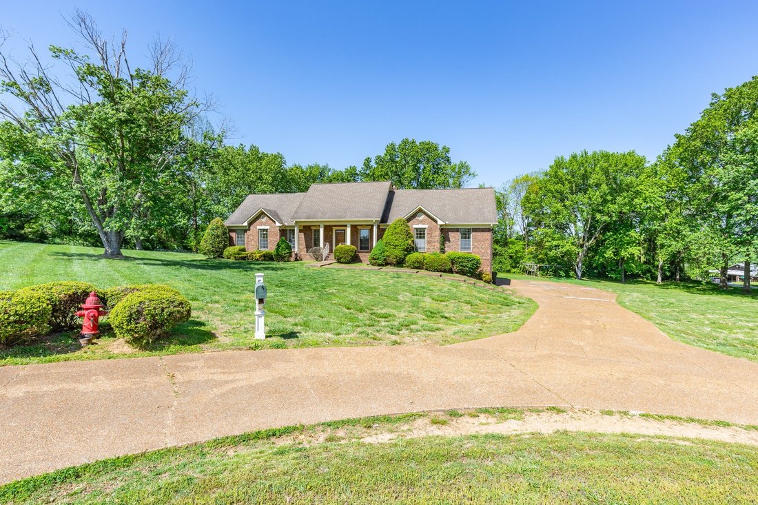 House in Springfield, Tennessee, United States 5 - 17752246
