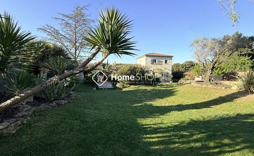 Villa in Jas de Rhodes-Grande Colle, Les Pennes-Mirabeau, France 1