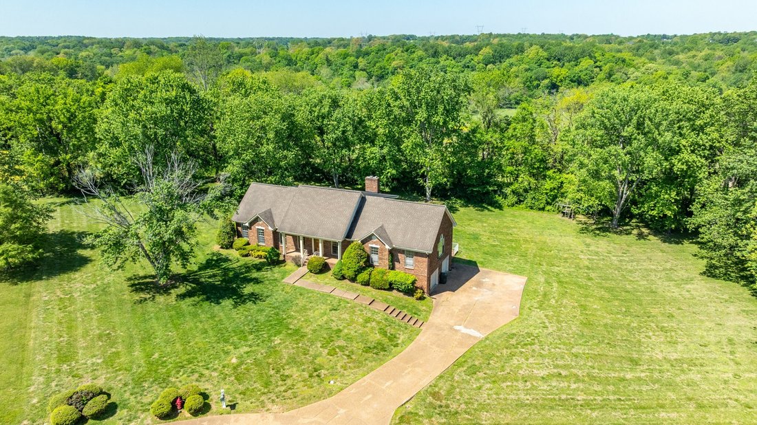 House in Springfield, Tennessee, United States 4 - 17752246