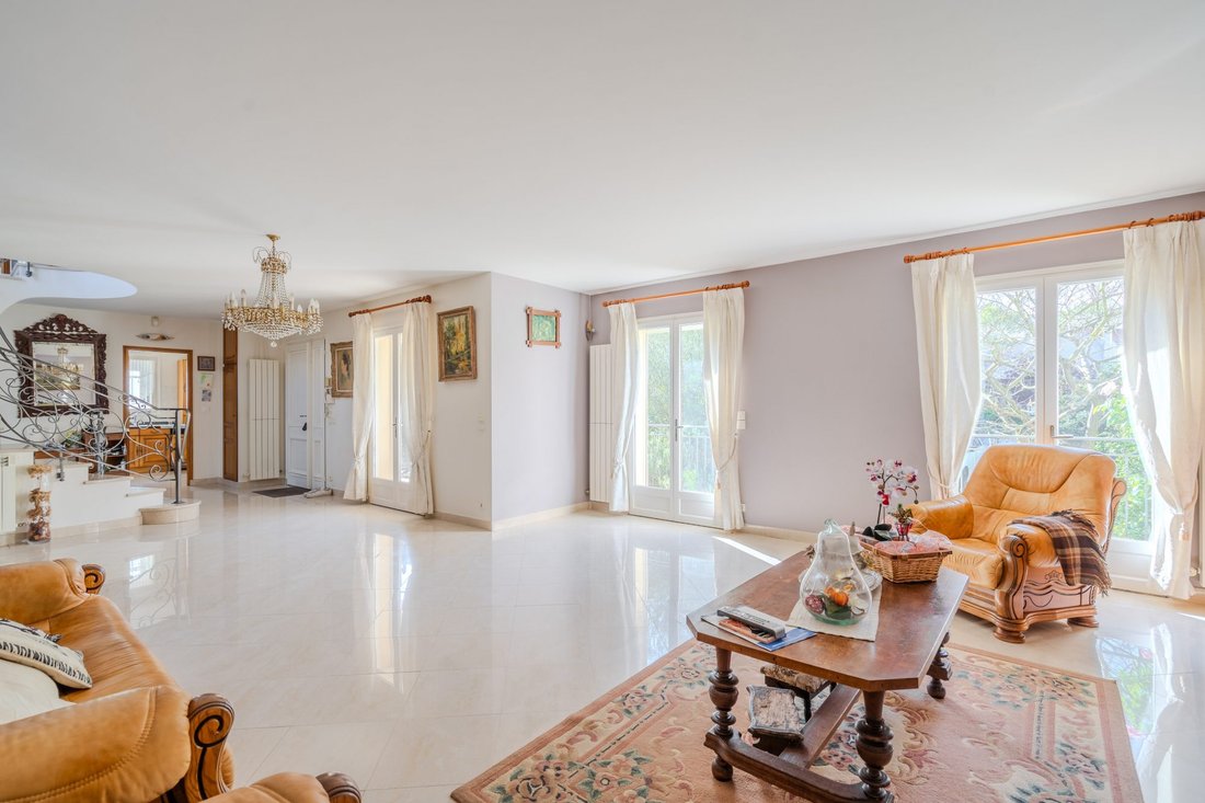 House in Thiers, Le Raincy, France 3 - 17751480