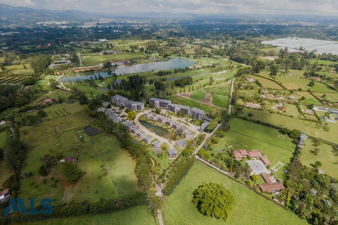 Apartment in Rionegro, Antioquia, Colombia 4 - 17752865