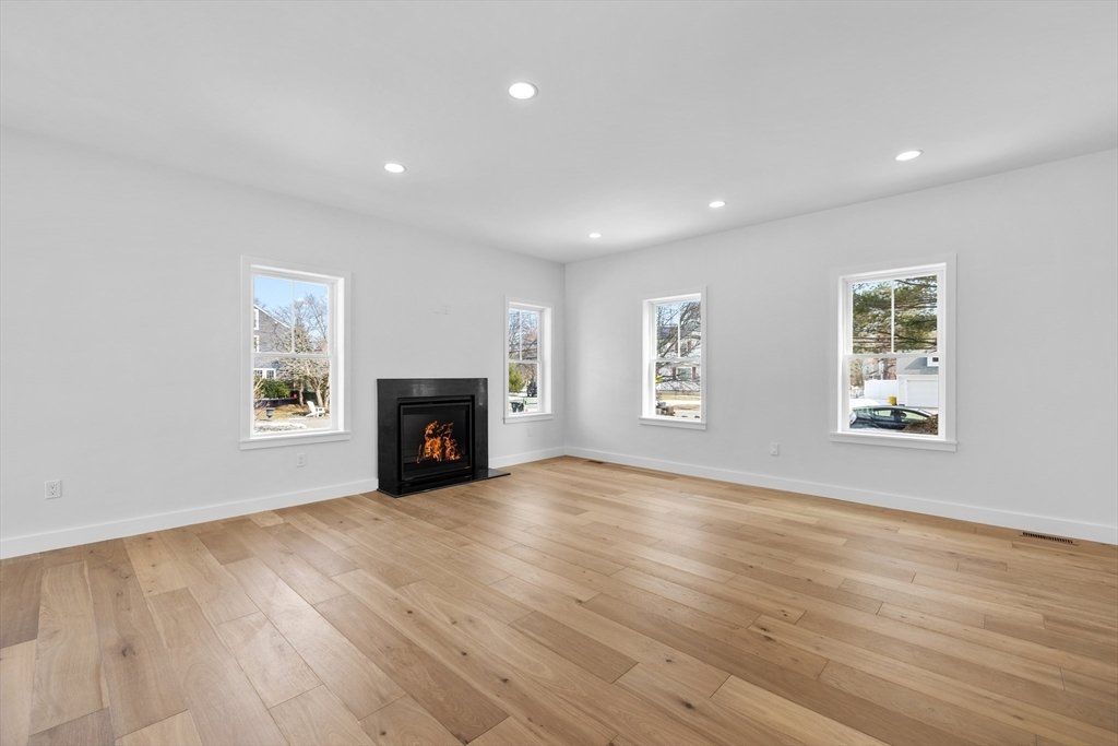 House in North Andover, Massachusetts, United States 2 - 17507734