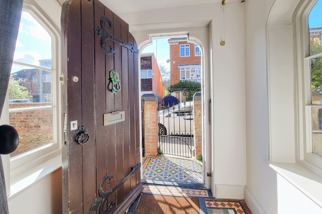 Townhouse in Southsea, England 3 - 17752618