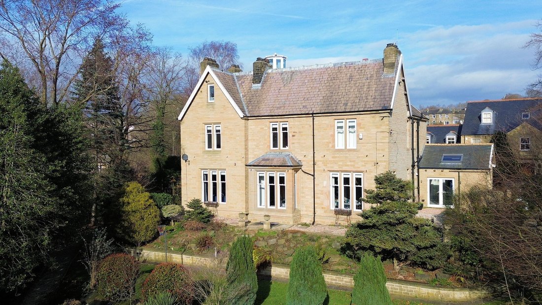 House in Kirkheaton, Kirkburton, England 1 - 17386099