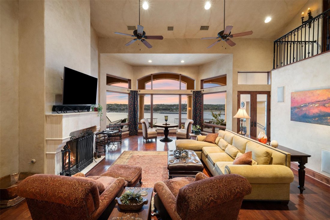 House in The Hills, Texas, United States 4 - 17751254