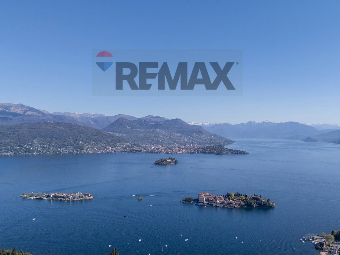 Villa in Stresa, Piedmont, Italy 1 - 17750917