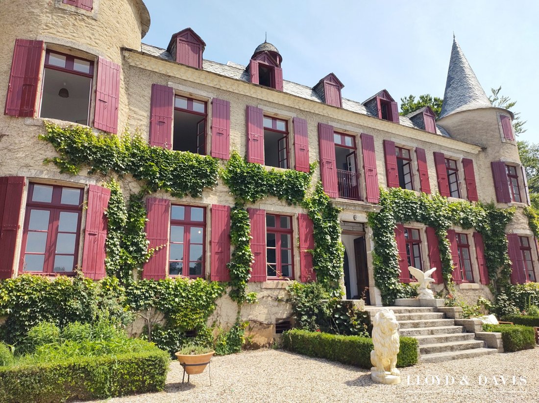 Chateau in Saint-Pierre-de-Trivisy, Occitania, France 2 - 17751501