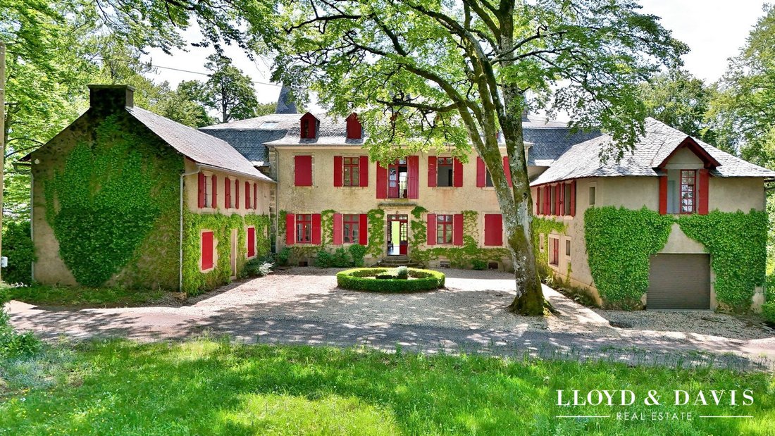 Chateau in Saint-Pierre-de-Trivisy, Occitania, France 3 - 17751501