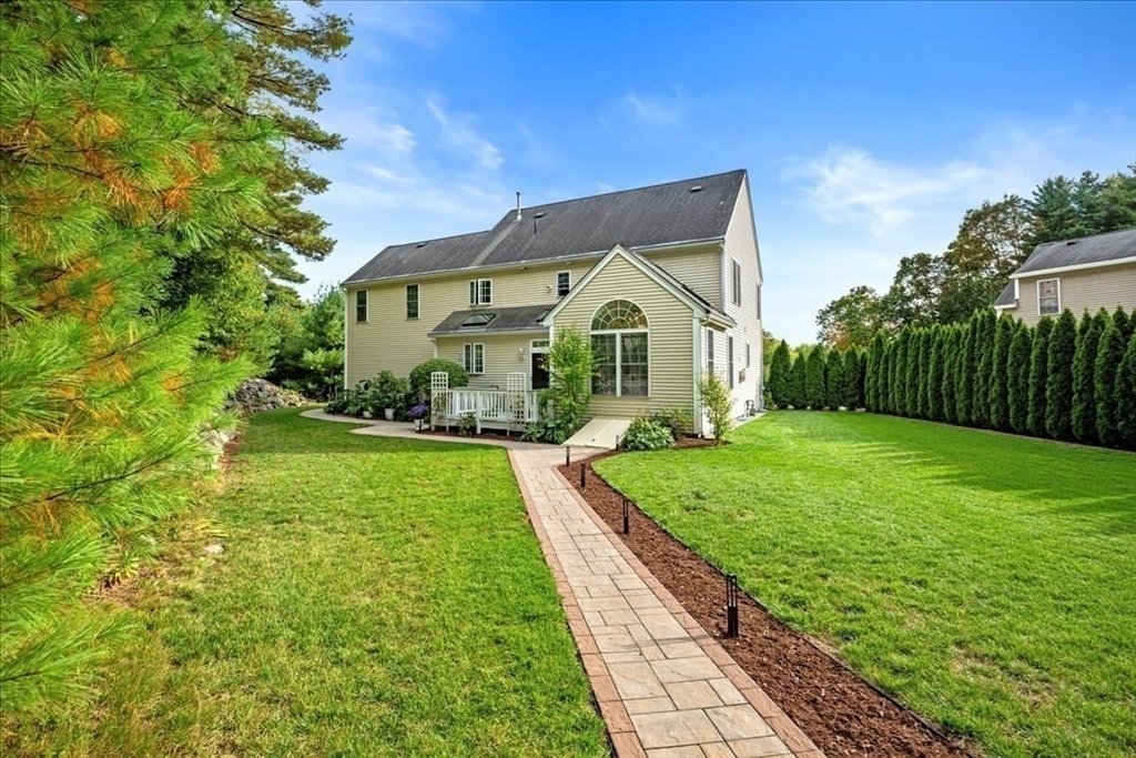 House in Northborough, Massachusetts, United States 4 - 16653147