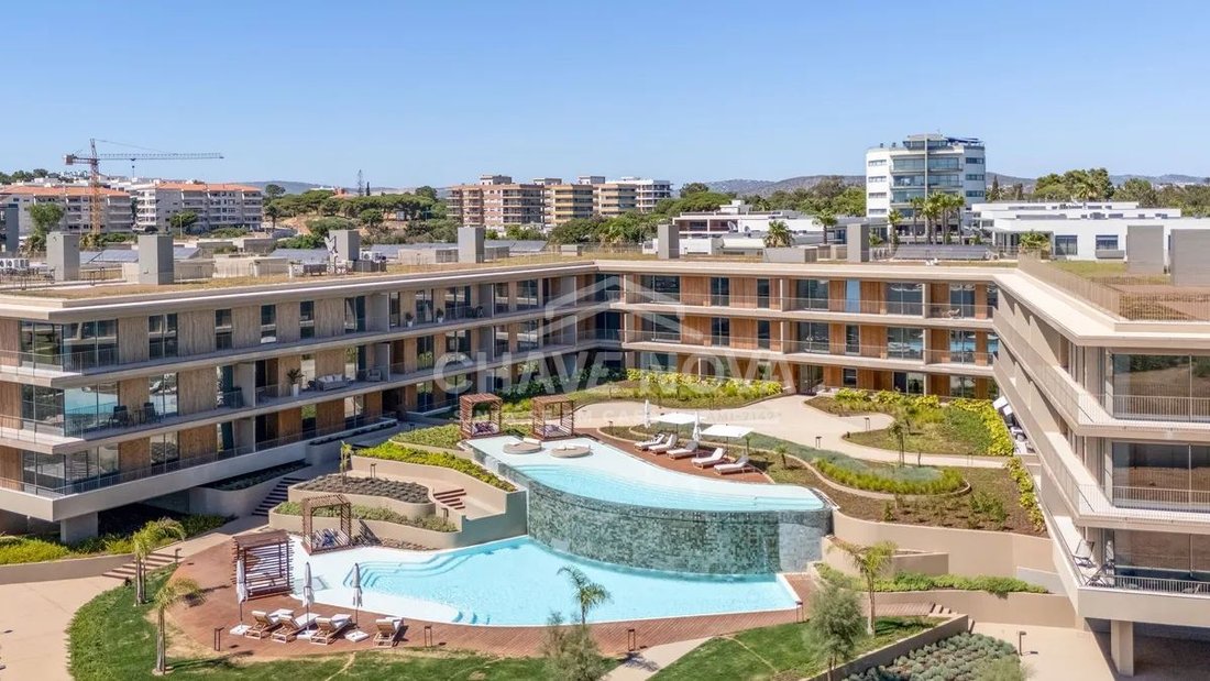 Apartment in Quarteira, Algarve, Portugal 1 - 17752134