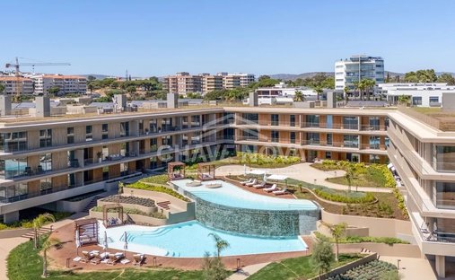 Appartement à Quarteira, Algarve, Portugal 1