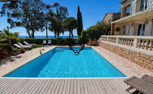 House in Ecarts, Roquebrune-sur-Argens, France 1