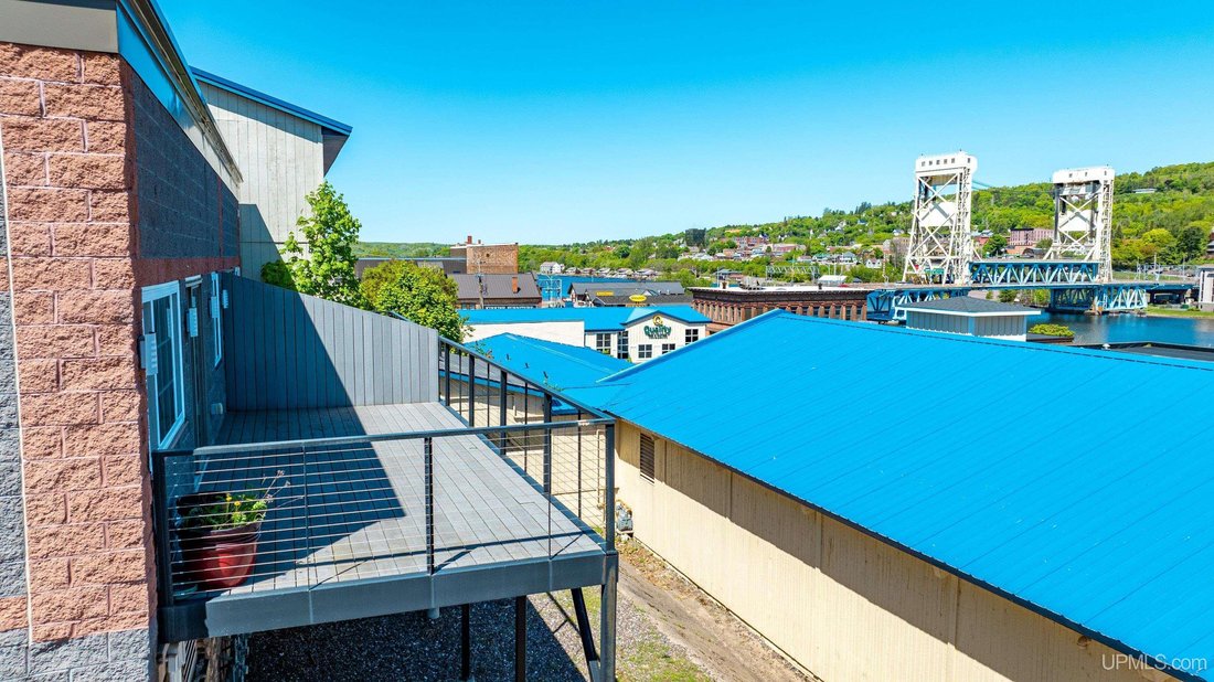 Apartment in Houghton, Michigan, United States 5 - 17751052