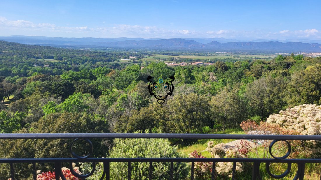 House in Ecarts, Roquebrune-sur-Argens, France 1 - 17752876