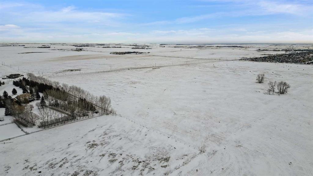 Land in Strathmore, Alberta, Canada 5 - 17751395