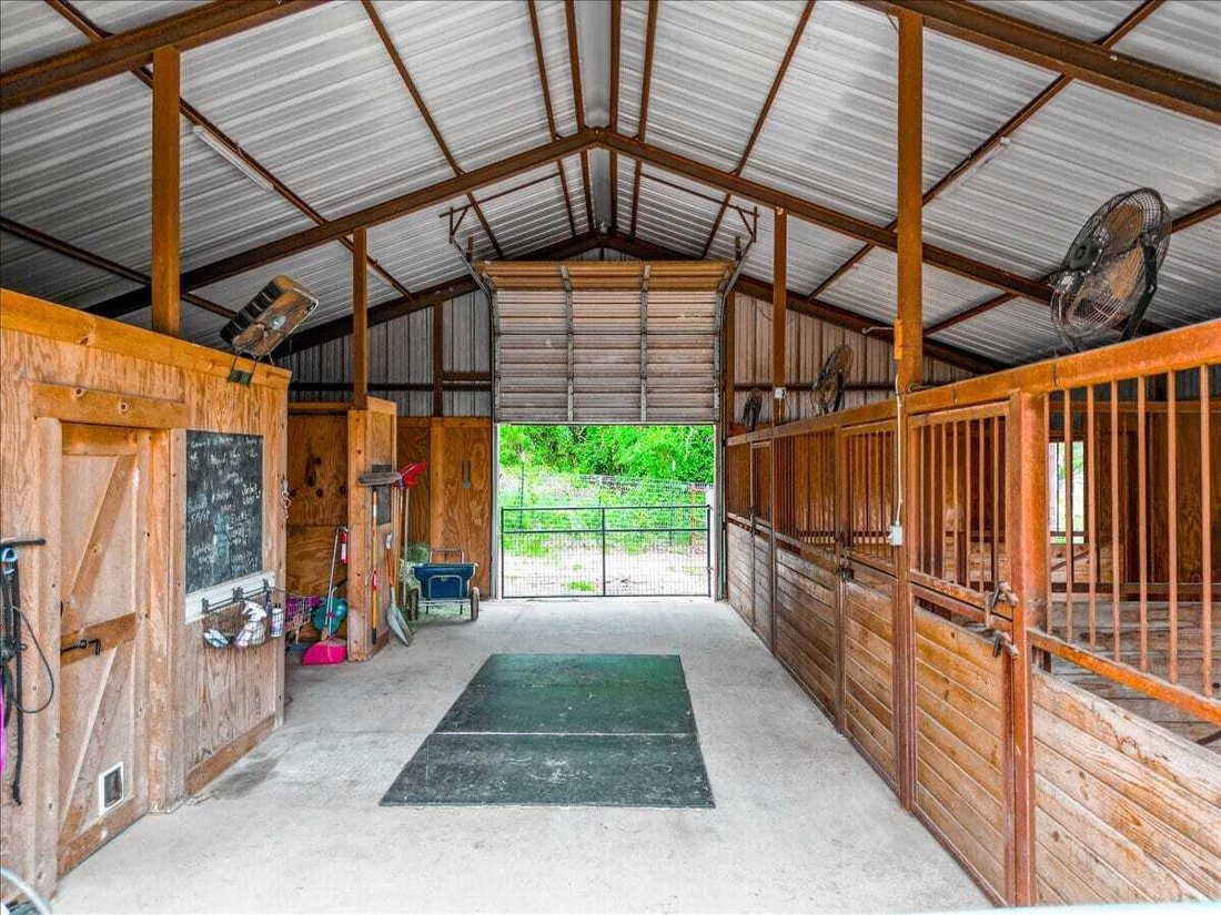 House in Weatherford, Texas, United States 3 - 17750954