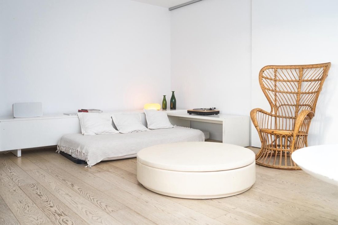 Apartment in Violet Commerce, Paris 15e Arrondissement, Paris 3 - 17751646