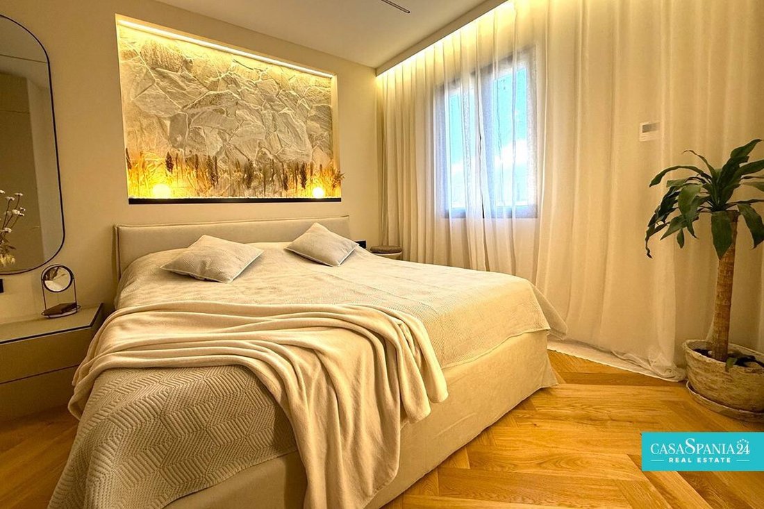 Apartment in Casco Antiguo - Santa Cruz - Ayuntamiento, Alicante, Valencian Community 2 - 17752000