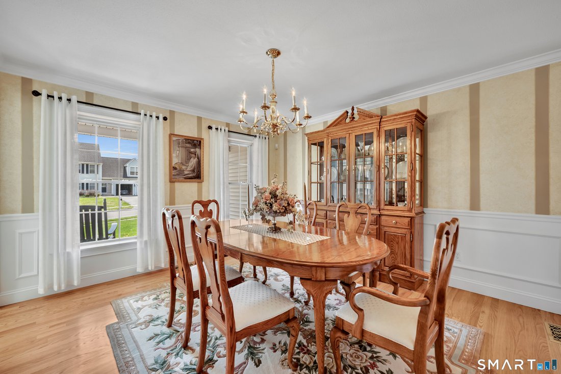 House in Southington, Connecticut, United States 5 - 17752925