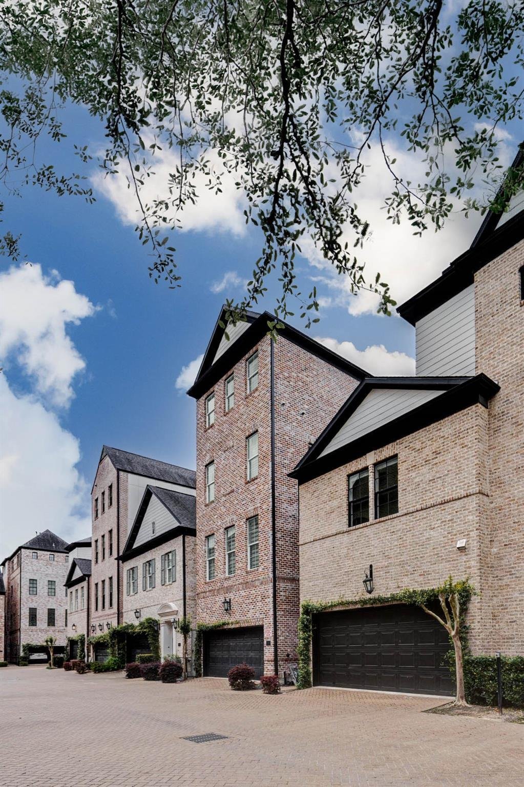 House in Houston, Texas, United States 3 - 17752830