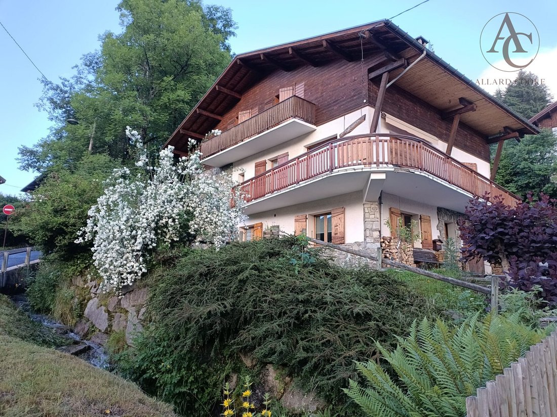 Chalet in Megève, Auvergne-Rhône-Alpes, France 1 - 16020888