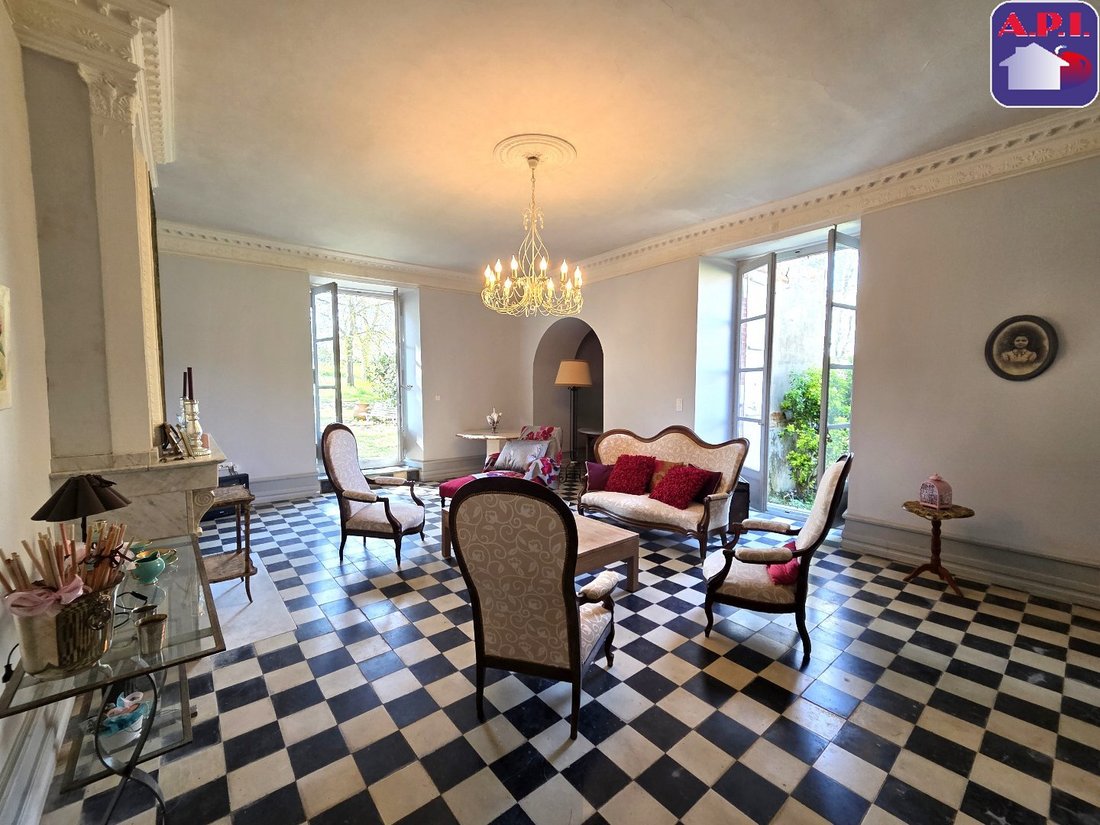 Chateau in Saverdun, Occitania, France 5 - 17753000