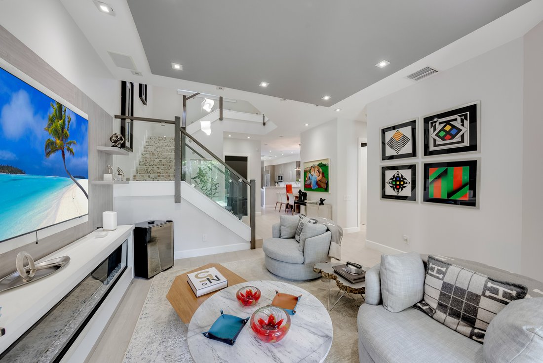Hollywood, Florida, United States 1 - 17751800