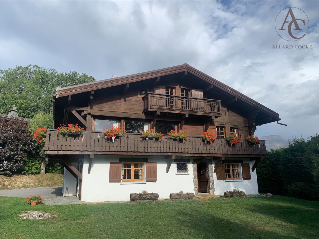 Chalet in Combloux, Auvergne-Rhône-Alpes, France 1 - 17468613