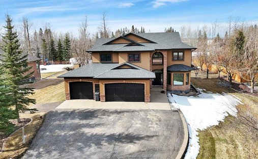 House in Jarvis Bay, Alberta, Canada 1