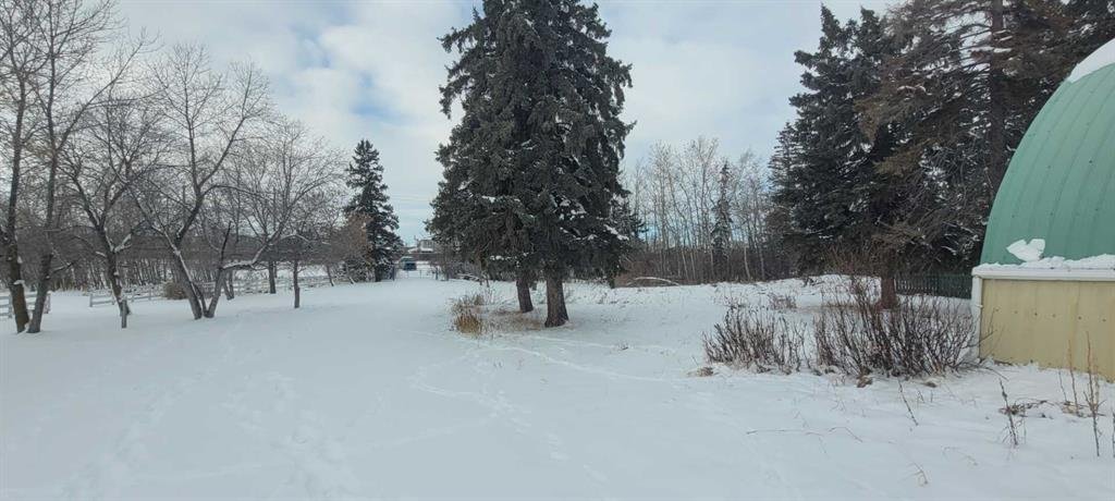 Land in Sylvan Lake, Alberta, Canada 3 - 17751392