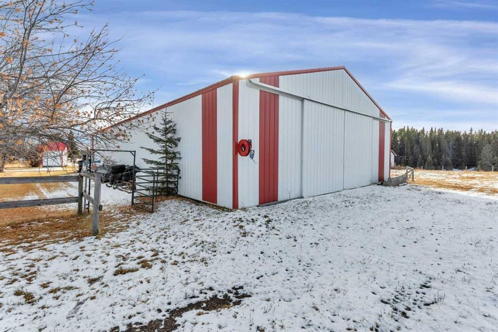 House in Elkton, Alberta, Canada 3 - 17751327