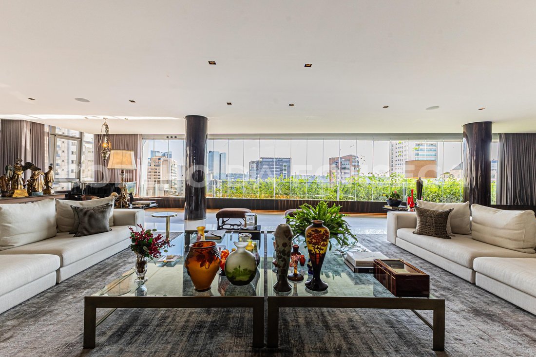 Condo in São Paulo, State of São Paulo, Brazil 4 - 17751167